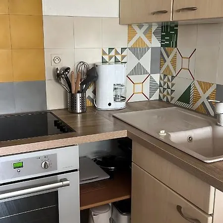 Apartamento L'escale Ensoleillee, 2 Pieces Sur Le Port Proche Juno Courseulles-sur-Mer